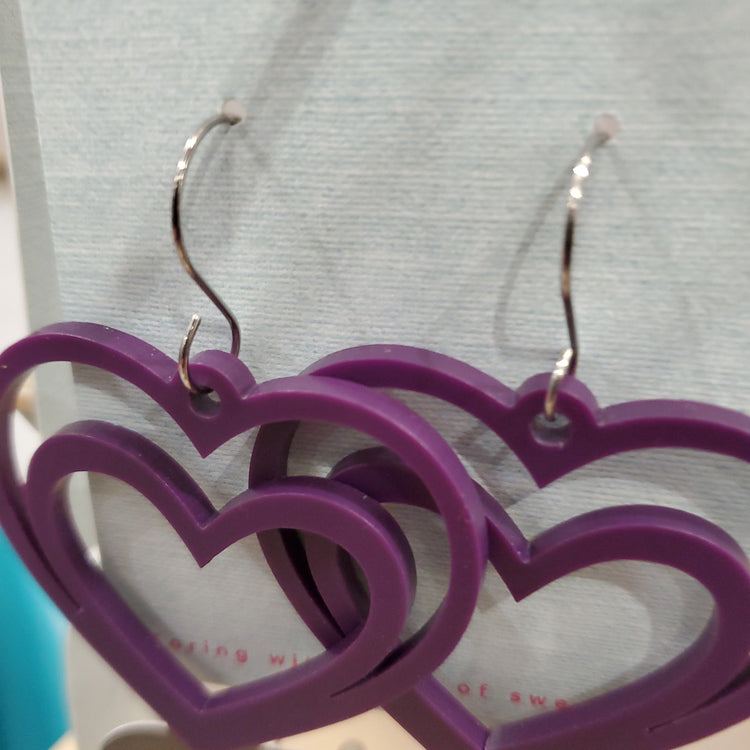 Thin double hearts